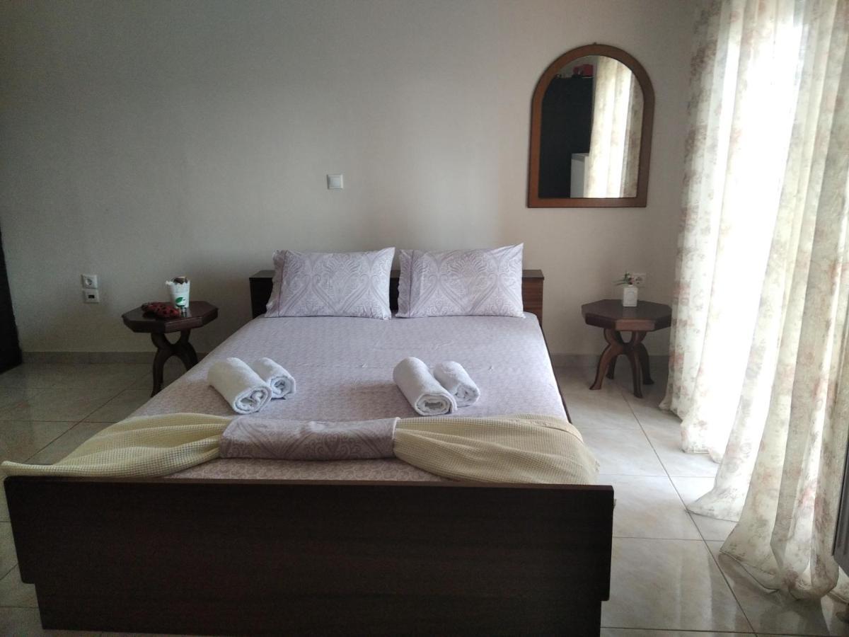 Villa Erasmia Dekarcho Kültér fotó